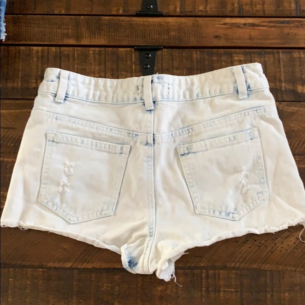 Shorts - Picture 2 of 2